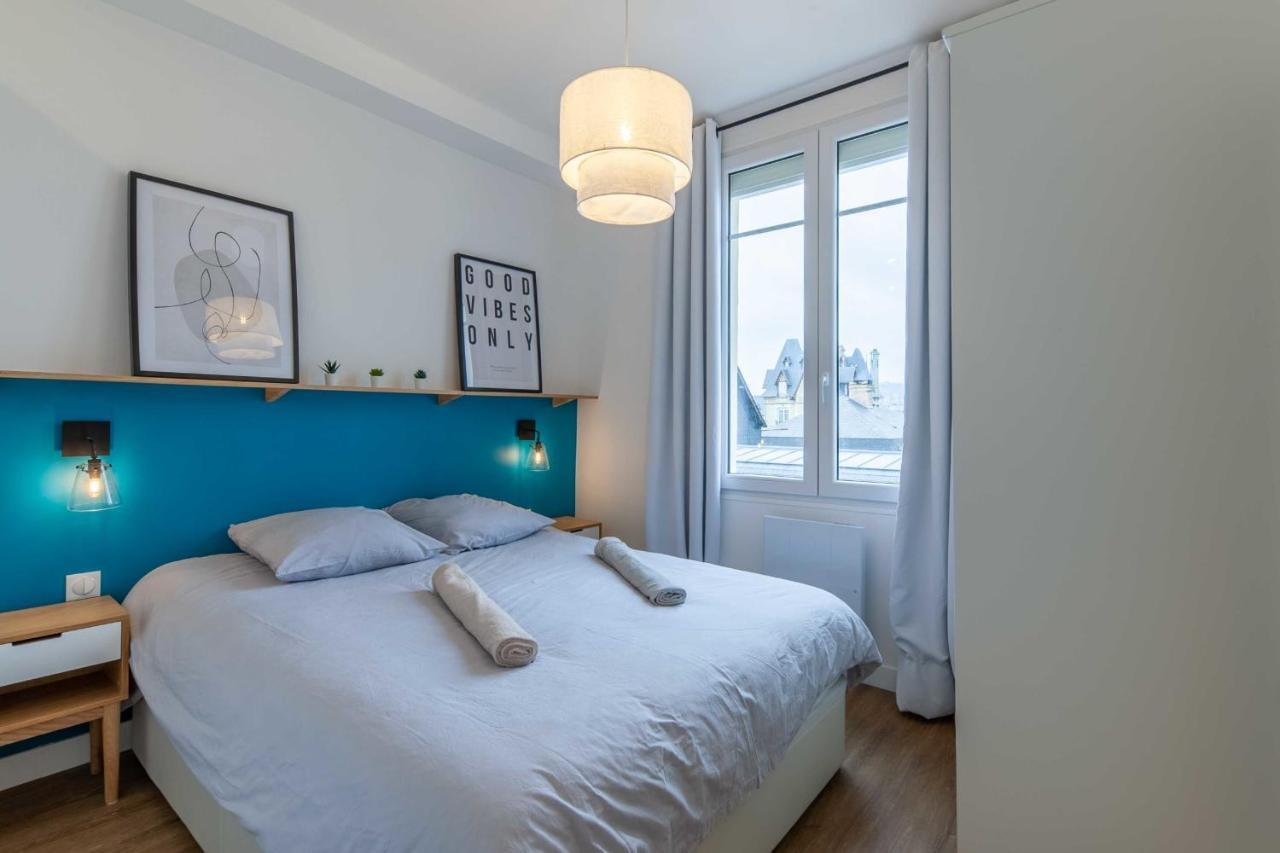 2-Bedroom Apartment With Balcony Near Hippodrome Довиль Экстерьер фото